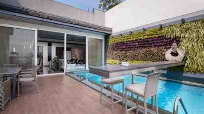 Swimming Pool in Manhattan Residence