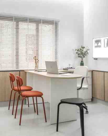 Consultation Room in Dr. Kalyan Banerjee Clinic